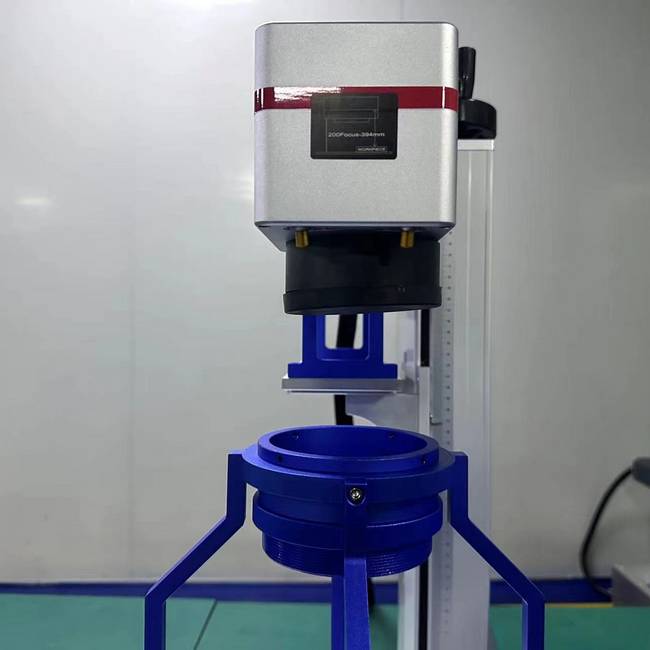 ファイバーレーザー彫刻機 ポータブルデスクトップハンドヘルド - Industrial Grade Laser Engraver のレビューと価格