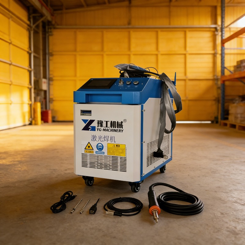 工業用3-in-1パルスレーザー洗浄機 ポータブルファイバー - Industrial Laser Cutters のレビューと価格