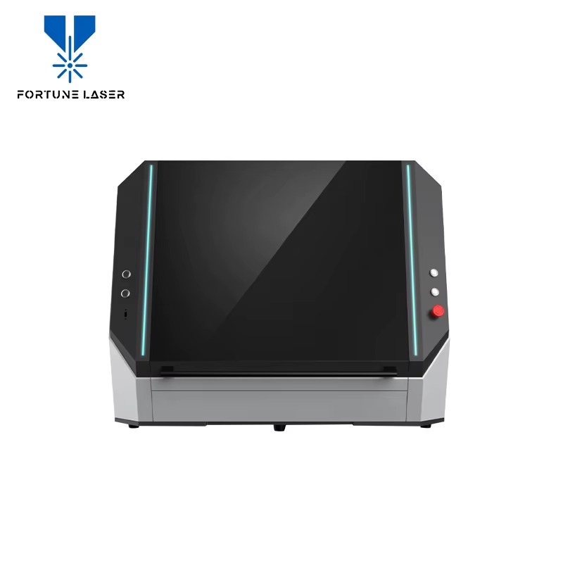 800W CNC完全密閉型ファイバーレーザーカッター、金属板 - Industrial Laser Cutter For Metal のレビューと価格