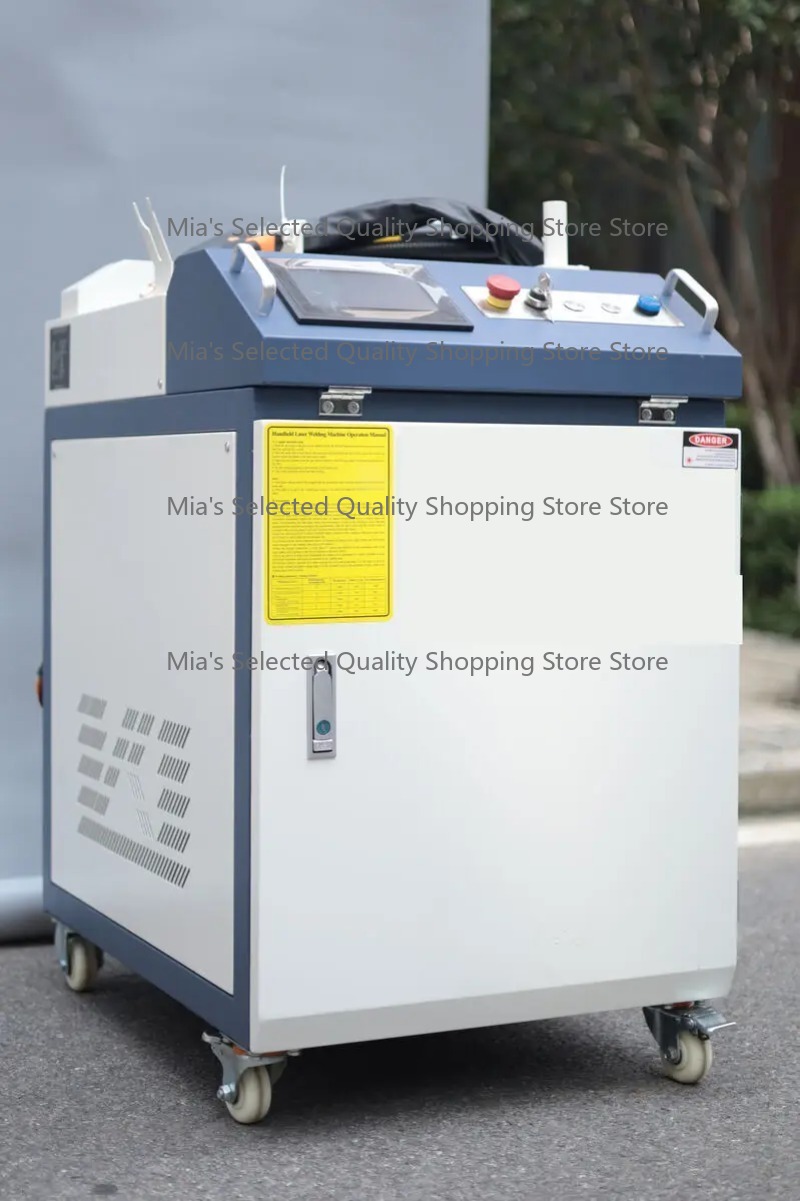 3000Wレーザー洗浄機ミニキャビネット、錆、油、埃、塗料、 - Industrial Laser Paint Remover のレビューと価格