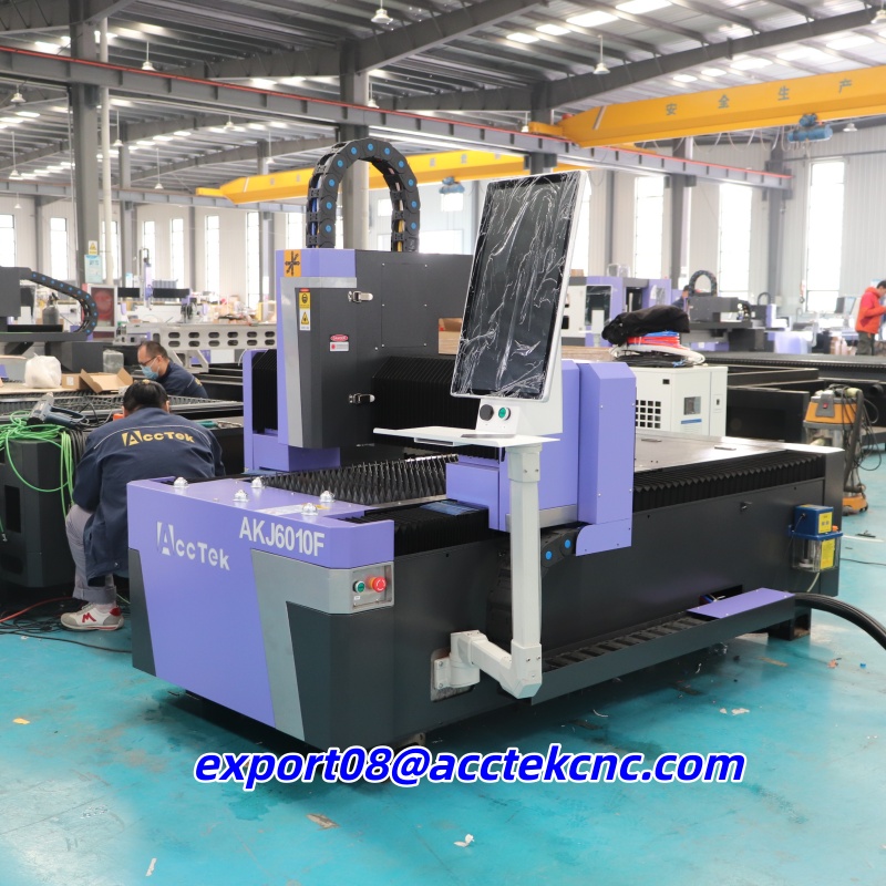 CE認証取得済み小型ファイバーレーザーカッター6060 60 - Industrial Laser Cutters のレビューと価格