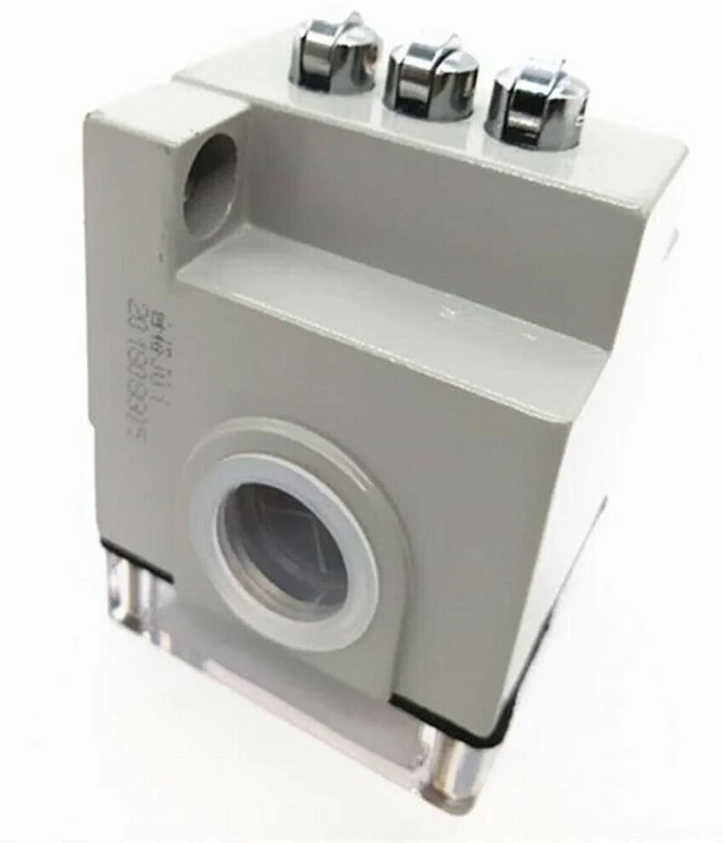 トリプルトラベルスイッチコンビネーションコンビネーション,C - Limit Switch Cnc のレビューと価格