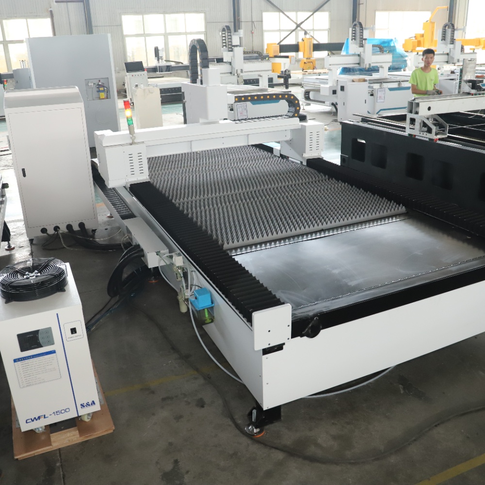 産業用金属板ステンレス鋼炭素鋼切断用ファイバーレーザー切断機 - Industrial Laser Systems のレビューと価格
