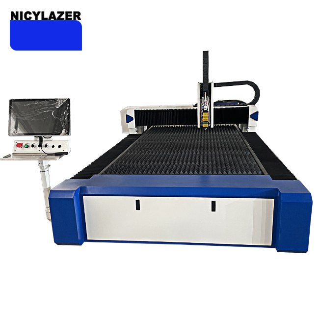 3000Wファイバーレーザー切断機 3015作業エリア CN - Industrial Laser Cutter For Metal のレビューと価格